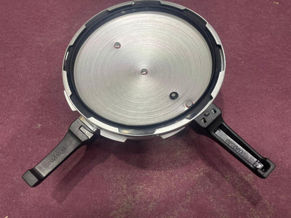 BRAVO PRESSURE COOKER Wok (KARAHI)